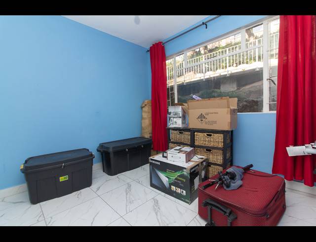 2 BEDROOM APARTMENT FOR SALE IN MALVERN